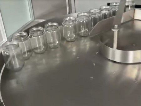 Поворотный накопительный стол